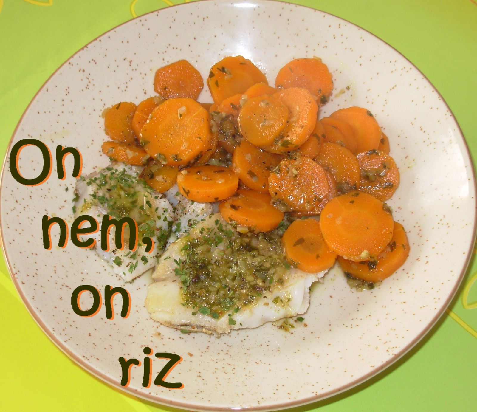 Filets de Tacaud aux carottes - On nem, on riz