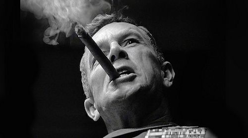 Dr strangelove - Sterling Heiden