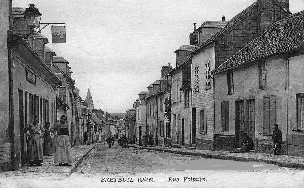 Album - la ville de Breteuil (Oise), les rues, la gare, les places, les commerces