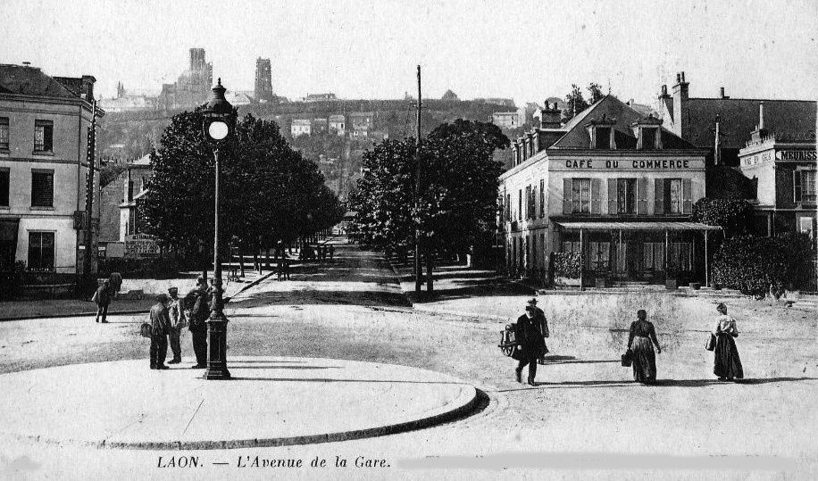 Album - la ville de Laon (Aisne), les avenues, les rues, les places