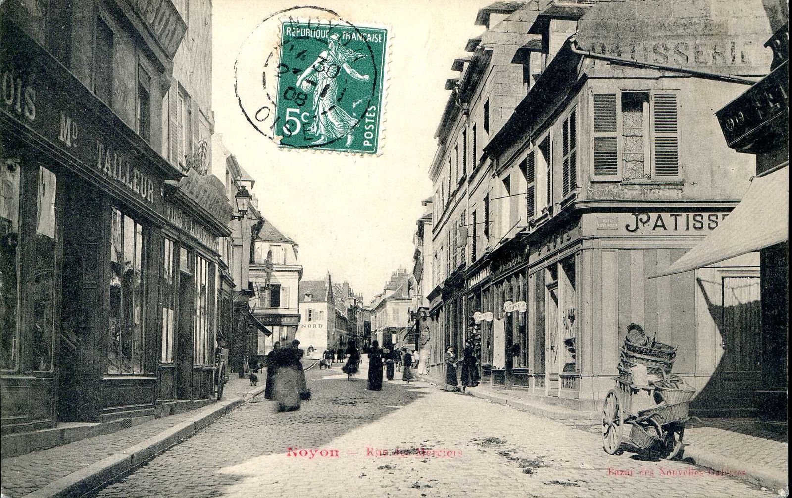 Album - la ville de Noyon (Oise), les rues des Merciers et d'Amiens