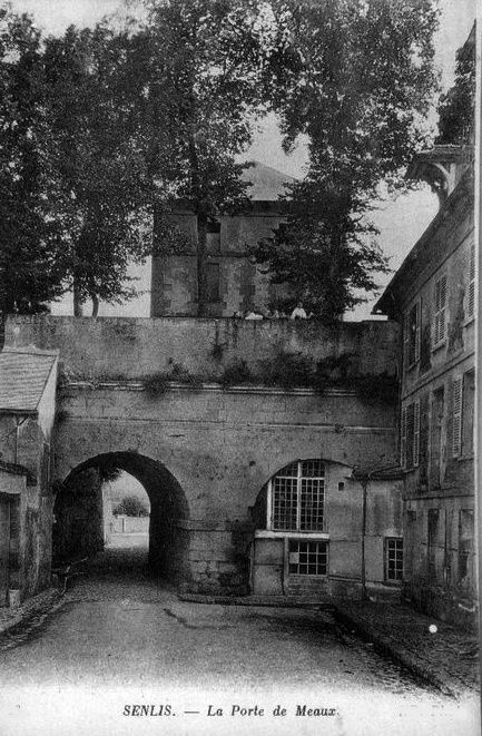 Album - la ville de Senlis (Oise), les rues et portes