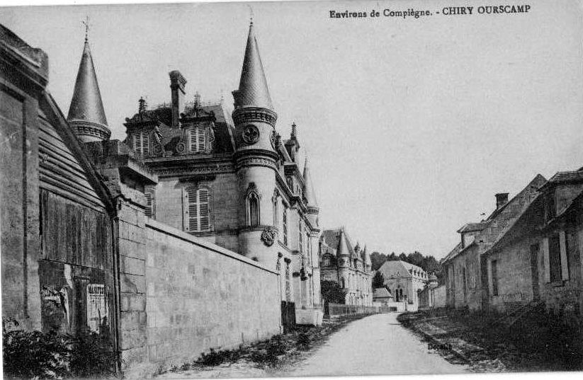 Album - le village de Chiry-Ourscamp (Oise), les châteaux, la tour Mennechet, les rues