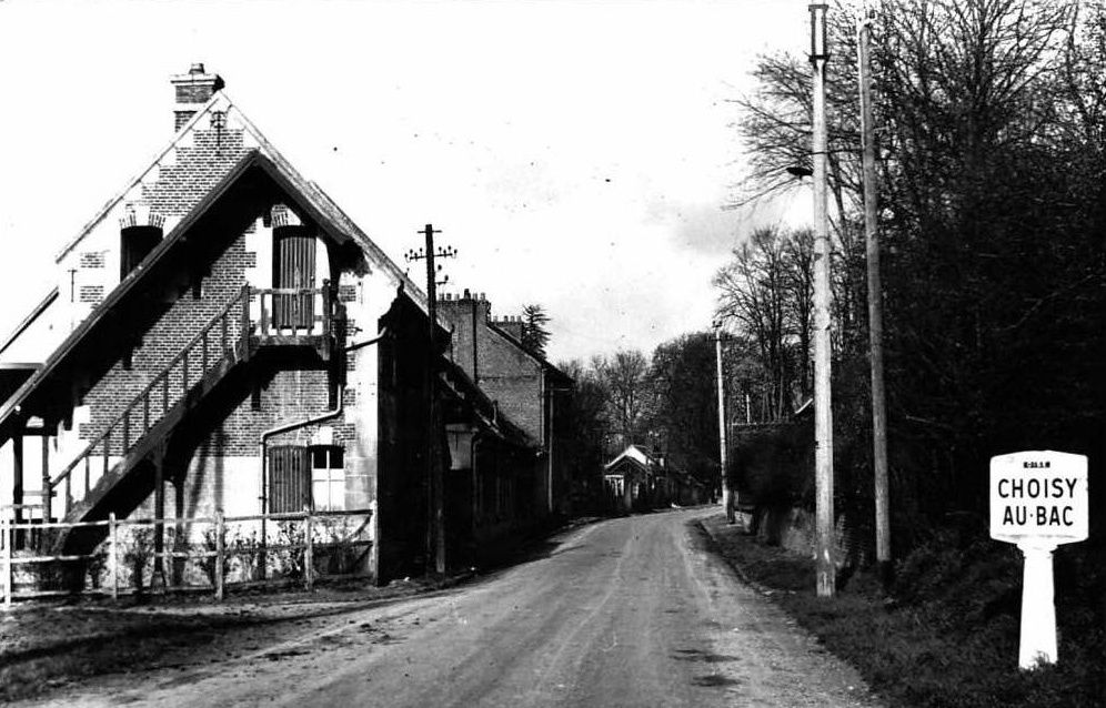 Album - le village de Choisy-au-Bac (Oise), l'école, l'église