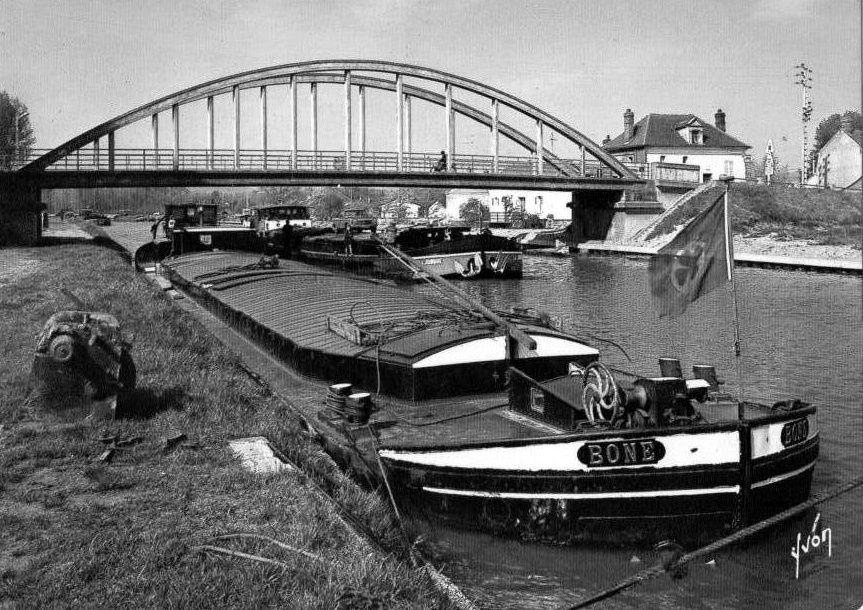 Album - le village de Thourotte, (Oise), le canal, le pont