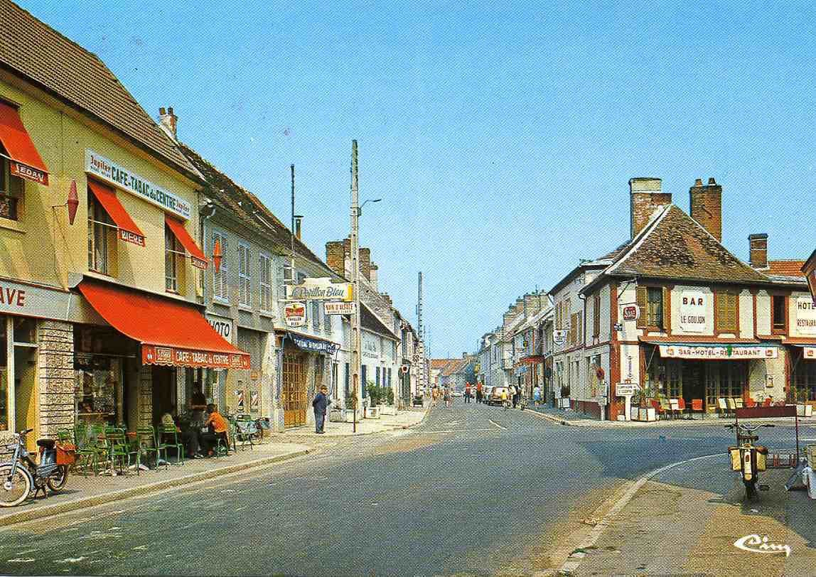 Album - le village de Verberie (Oise), les places et les commerces