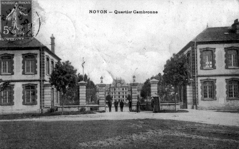 Album - la ville de Noyon (Oise), la caserne et garde mobile,