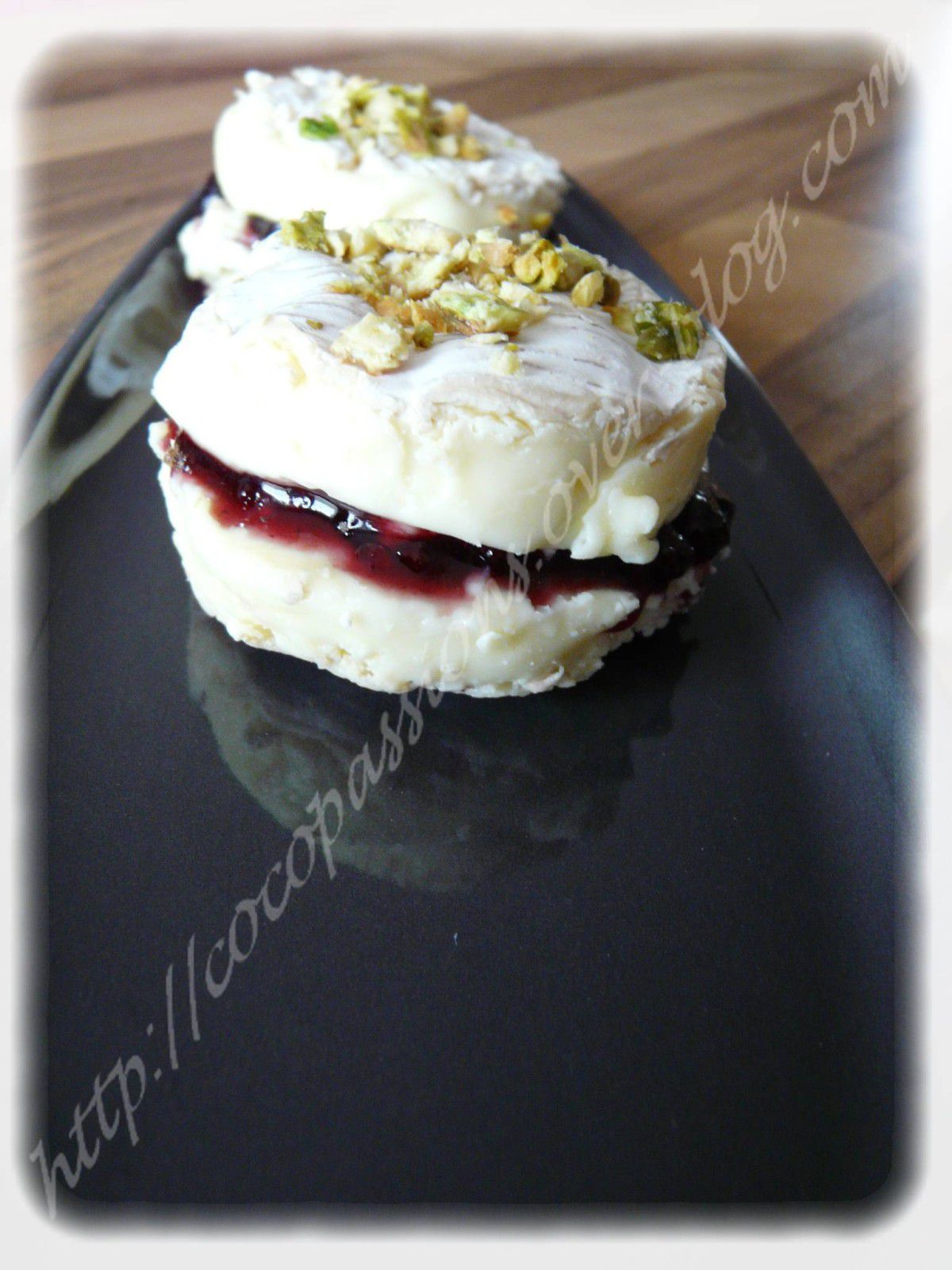 Mini Camembert Farci à La Fraise Et Aux Pistaches °°° La Cuisine De