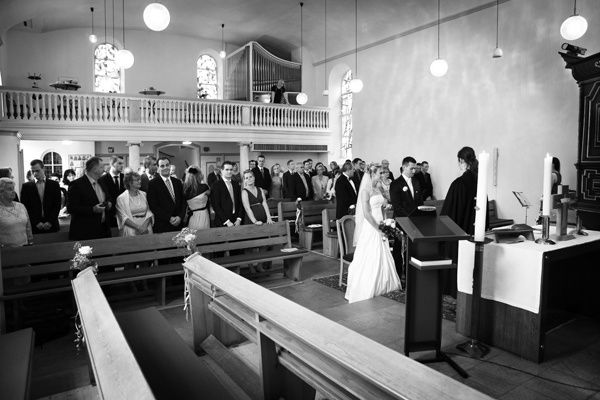 Hochzeit-Evangelische-Kirche-Solingen-Grafrather-markt.JPG