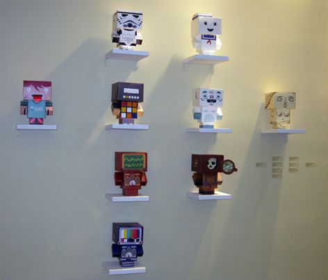 2 Art 4 TV exposition 2 Art 4 TV, exposition design and papertoys