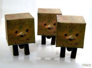 Paper Toy Ashley Wood Square Designer Ashley Wood Art toys Square Paper Toy