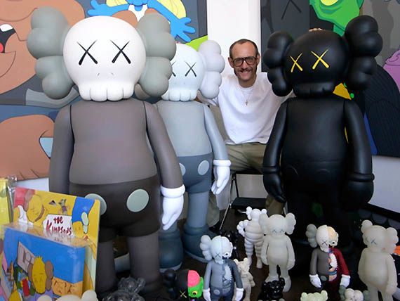 Big Companion by KAWS Big Companion by KAWS