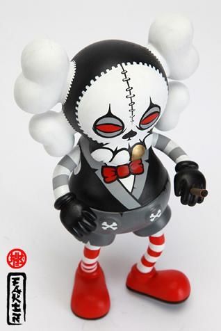 Custom toys Kaws x Pushead by Fakir