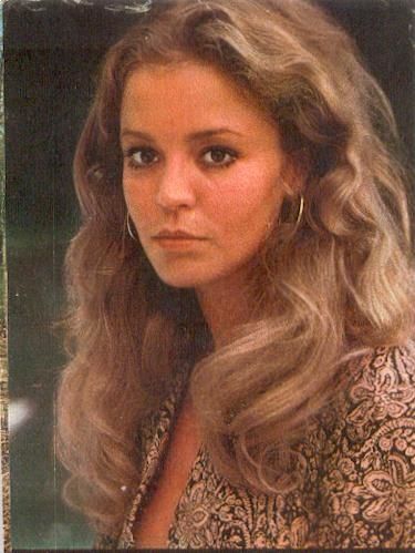 Muriel-9-f-vrier-74-t-l--poche.jpg