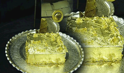 expensive-desserts-the-sultans-golden-cake.gif