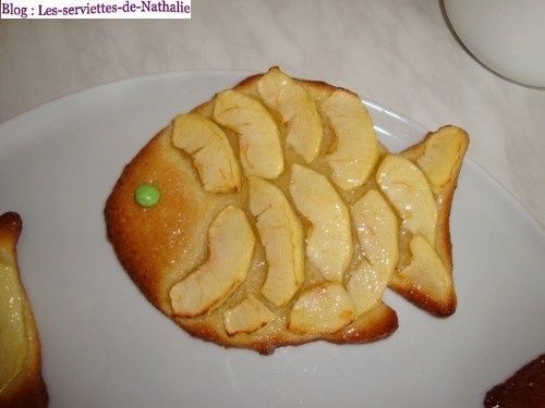 Tarte-pomme-poisson-avril.jpg