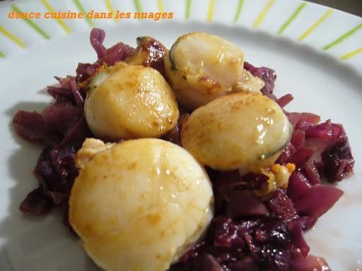 Coquilles Saint Jacques Sur Une Mousseline De Topinambours Douce