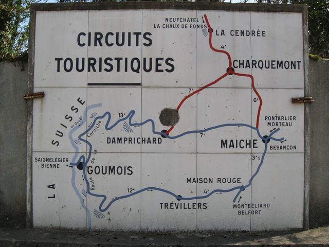 Carrefour de Maison-Rouge 