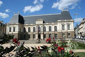 Rennes-Parlement_de_Bretagne-2006.jpg