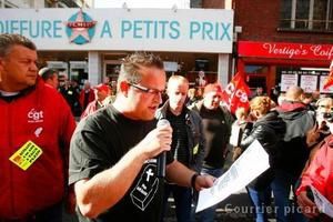 101020-cp.fr-Le-leader-CGT-Goodyear-mis-a-pied.jpg