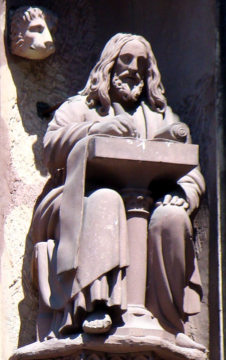 Marc copiant son évangile (cathédrale de Strasbourg)