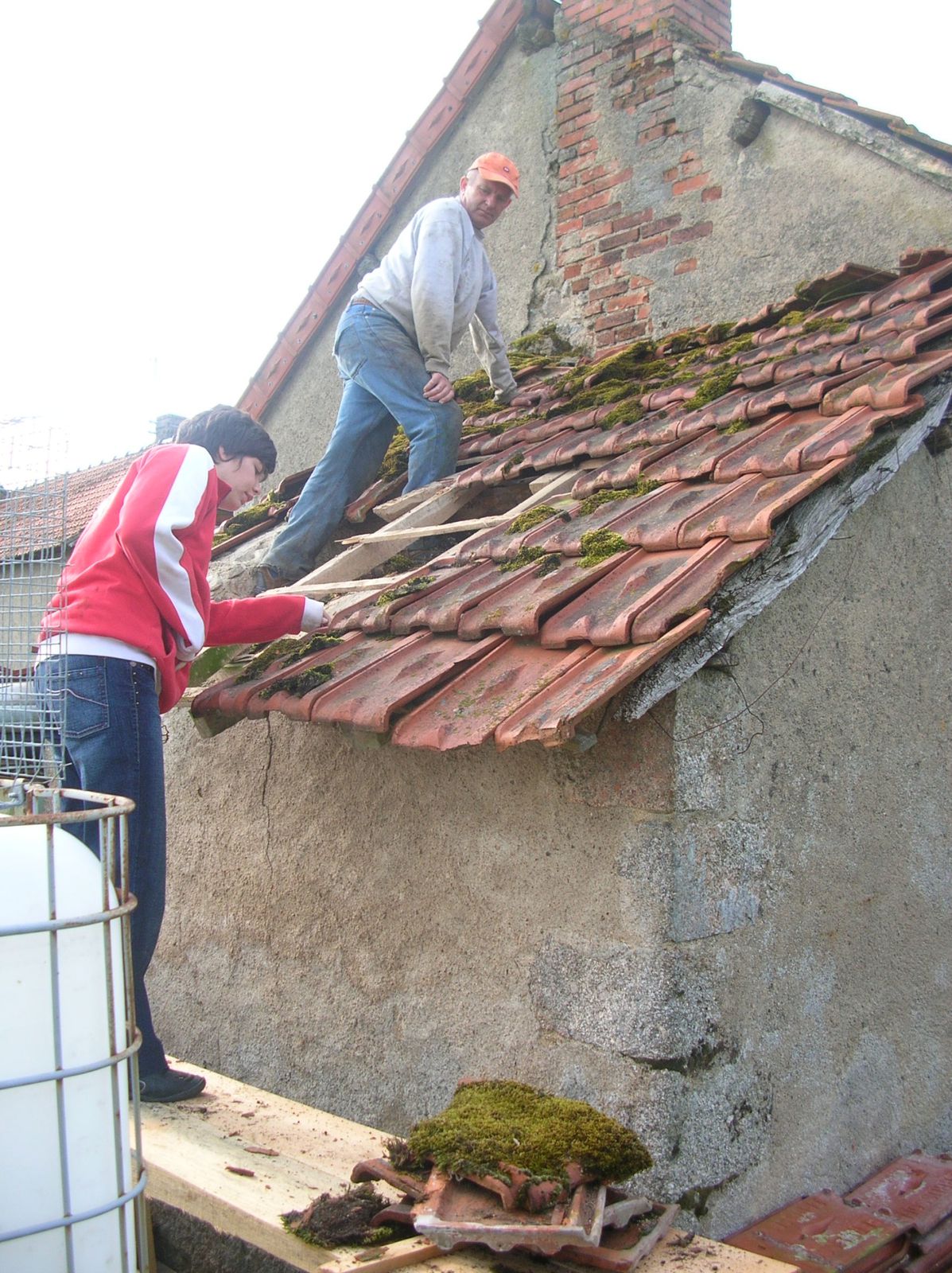 Rénovation toiture four à pain - Le blog d'un bûcheron