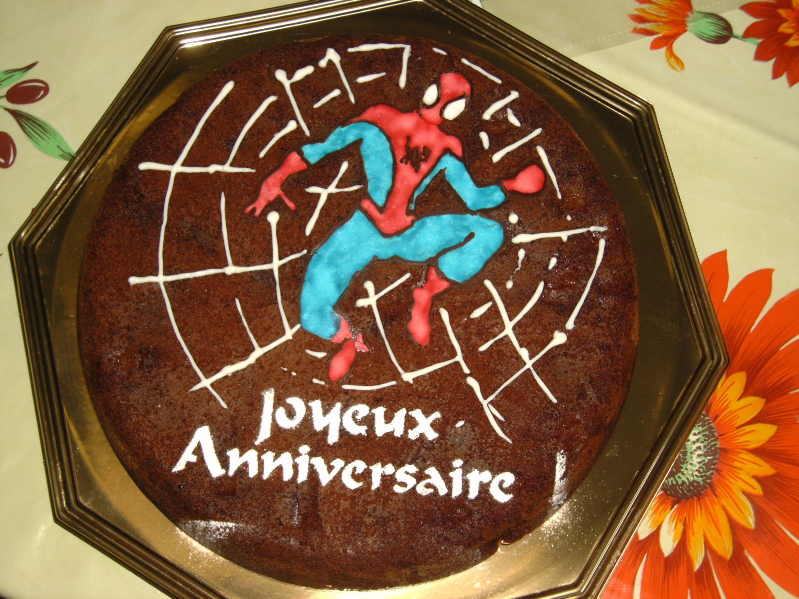 pour raliser le spiderman jai jutilis le window color mthode de chane jai trouv toutes les tapes sur le blog trs sympa aux portes du paradis - Gateau Super Heros pour raliser le spiderman jai jutilis le window color mthode de chane jai trouv toutes les tapes sur le blog trs sympa aux portes du paradis - Gateau Super Heros