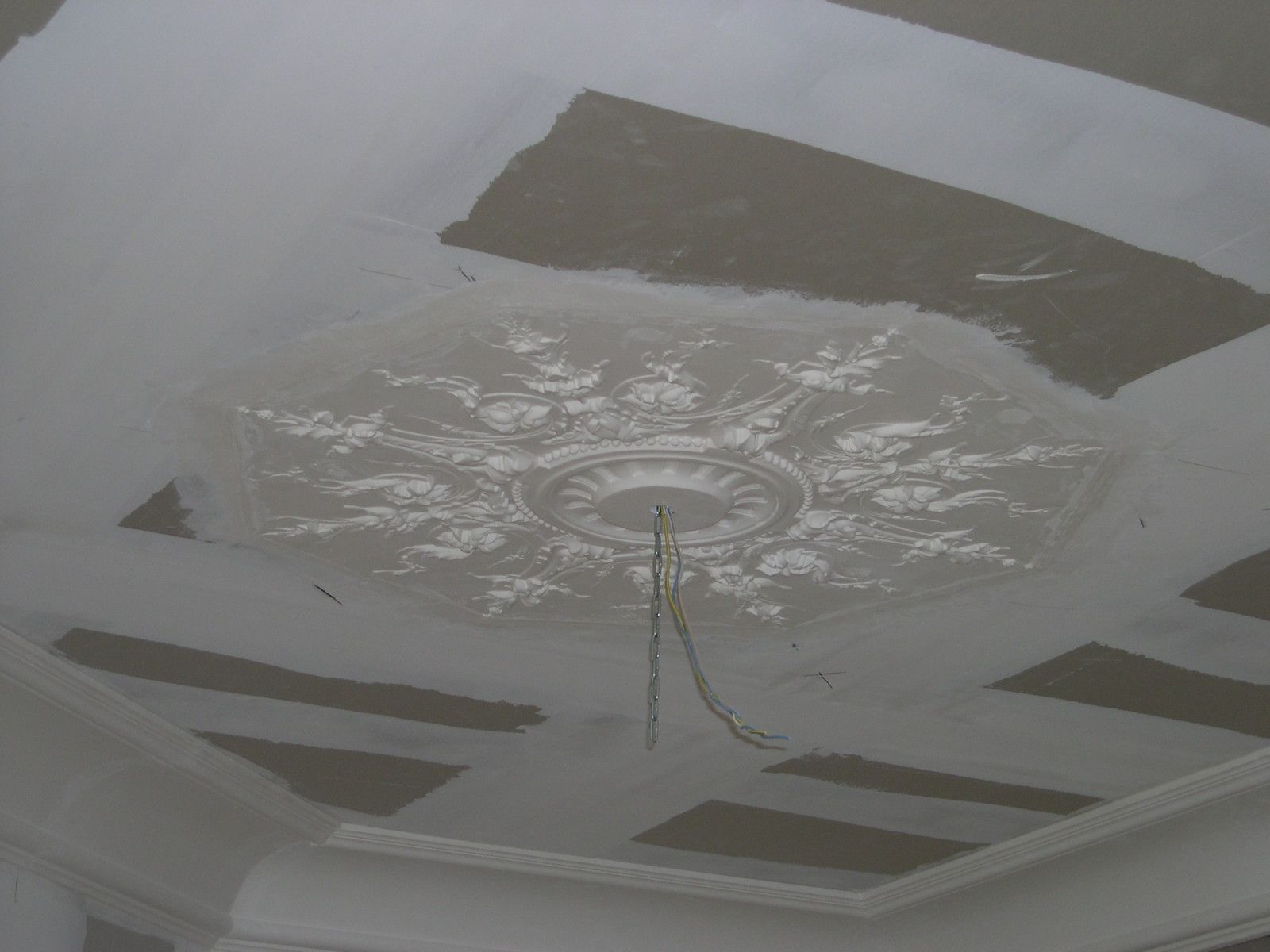 Rosace plafond platre