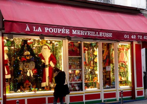 la-poupee-merveilleuse-rue-du-temple.jpg