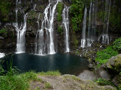CASCADE-DE-LA-GRANDE-RAVINE.gif
