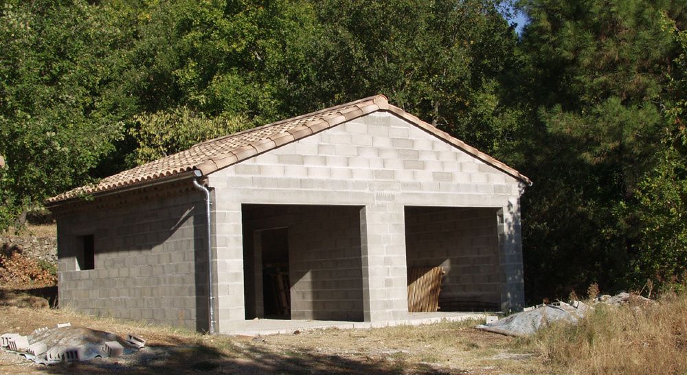 comment construire un garage attenant a la maison