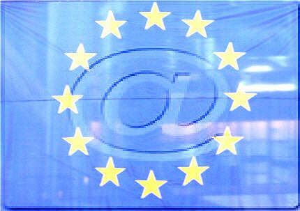 Drapeau européen au centre duquel figure le symbole