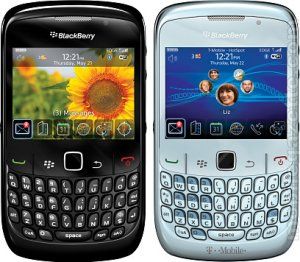 BlacBerry Curve 8520 de deux couleurs différentes de carcasse