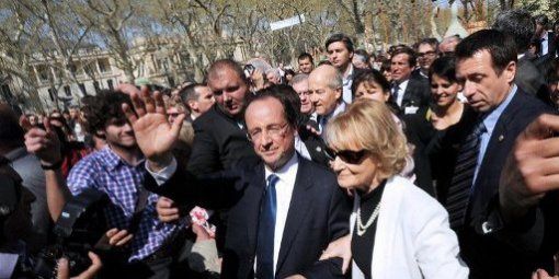 Francois-Hollande-reunit-ses-partisans-sur-l-Esplanade.jpg