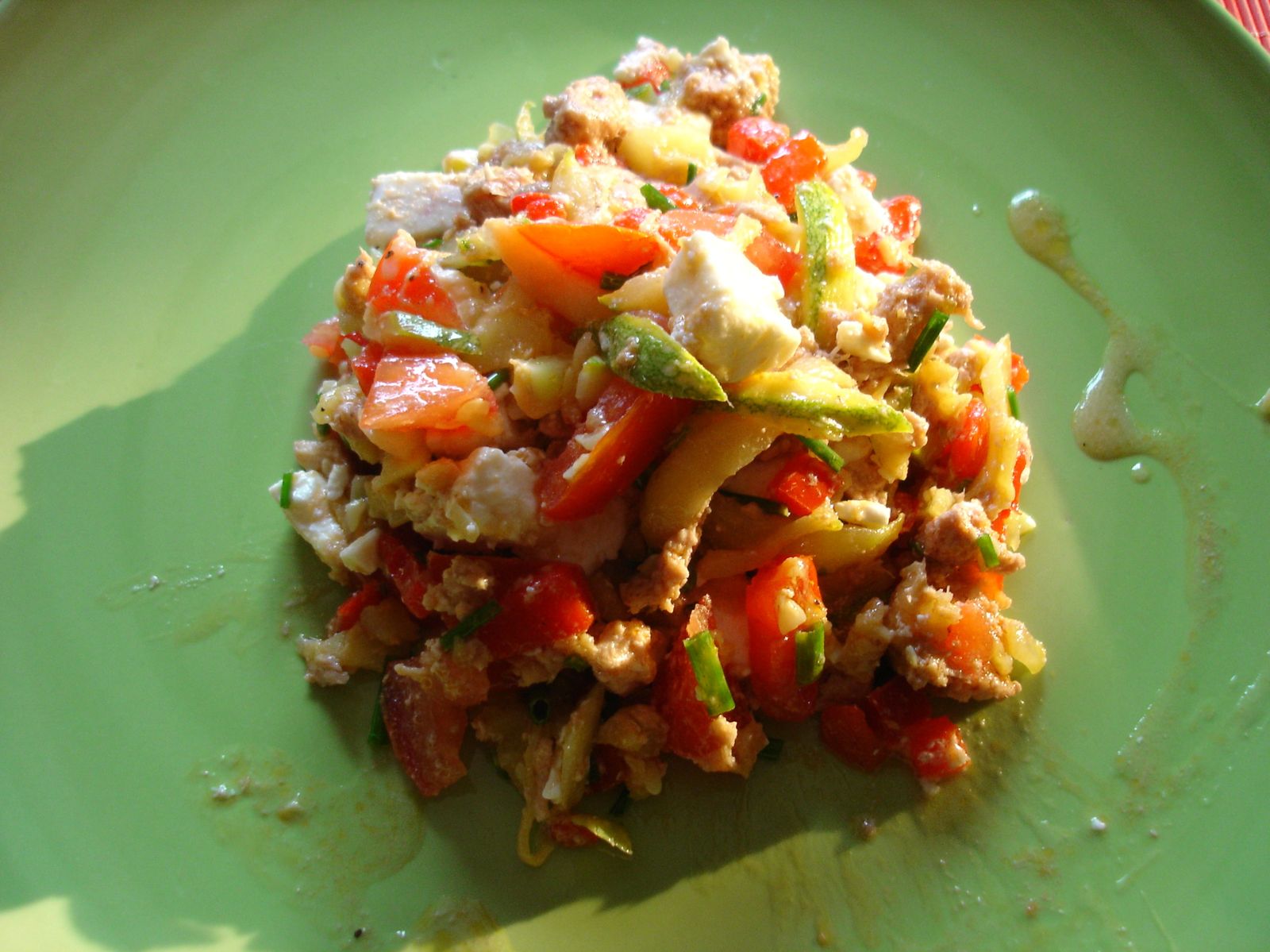 SALADE FETA POIVRON COURGETTE TOMATE SALADE FETA POIVRON COURGETTE TOMATE