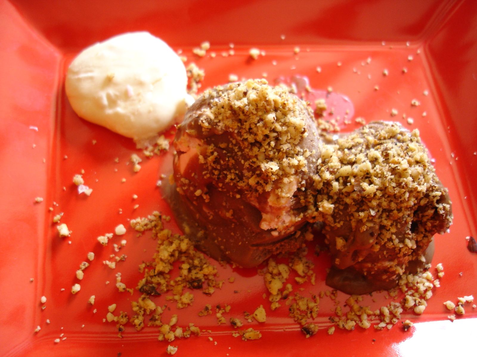 GLACE AU CHOCOLAT FACON MYSTERE GLACE AU CHOCOLAT FACON MYSTERE