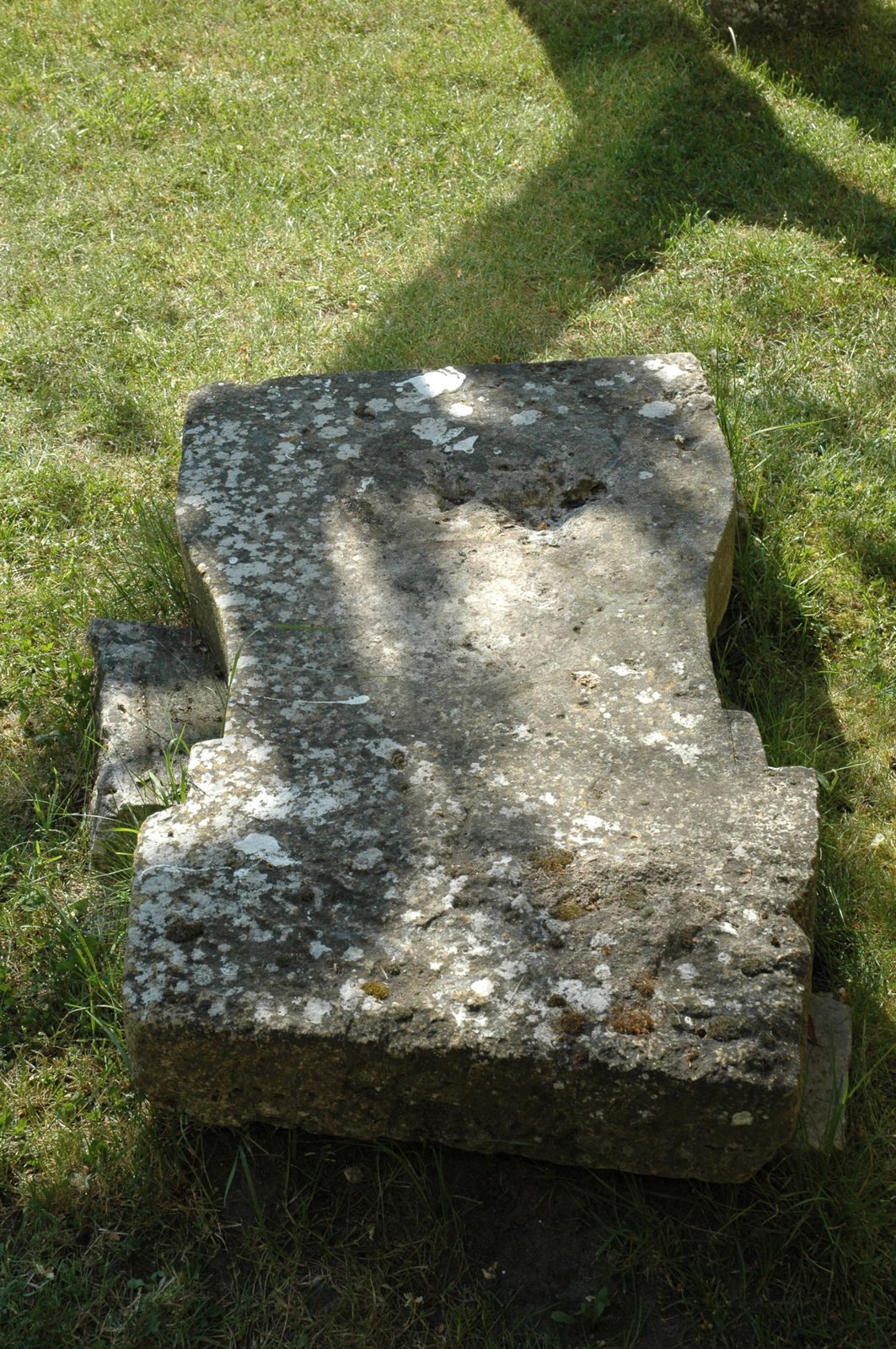 pierre tombale pavillon 