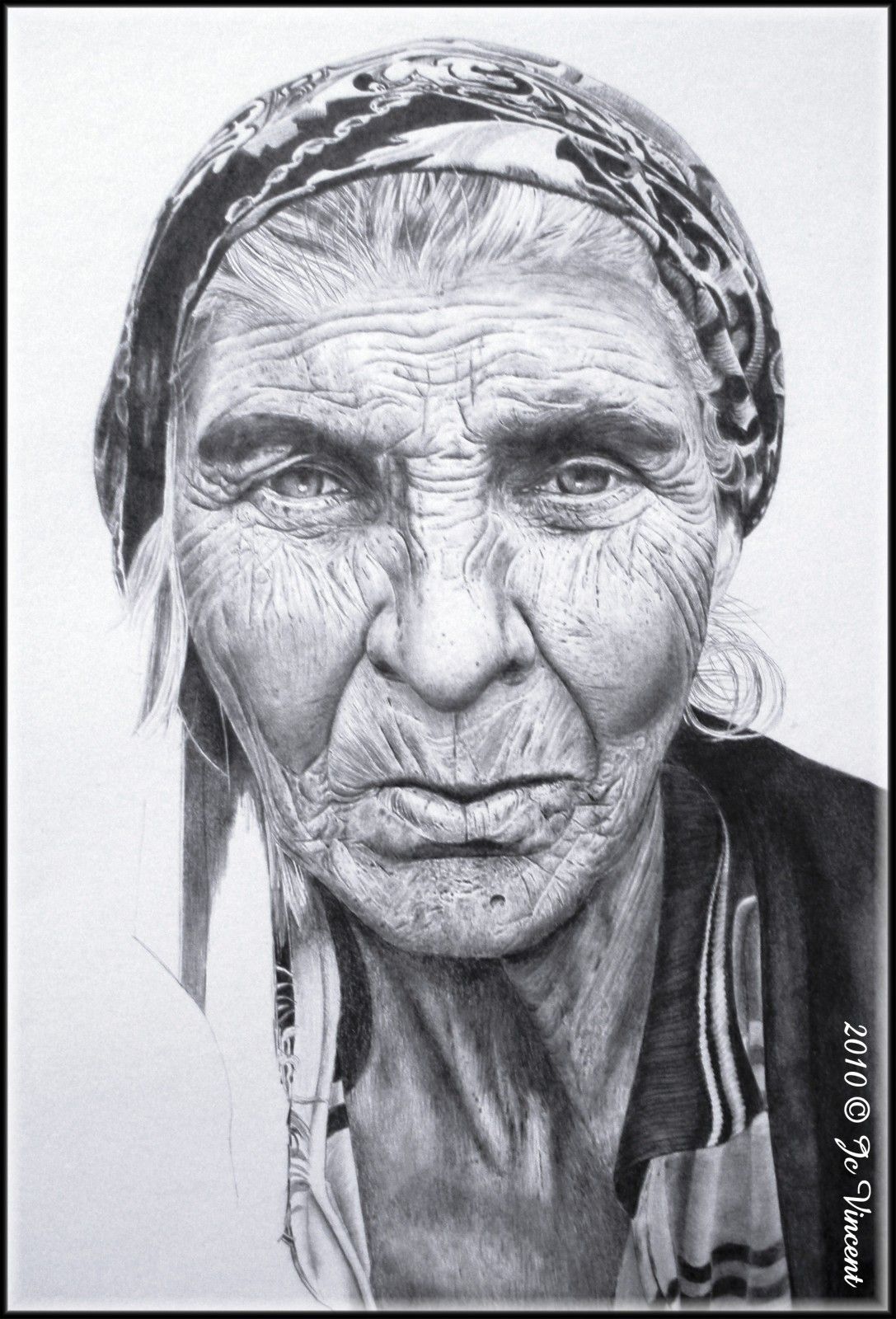 13 - dessin de vieille dame rom