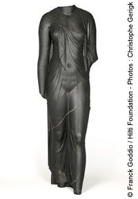 statue granit noir prov. CANOPE