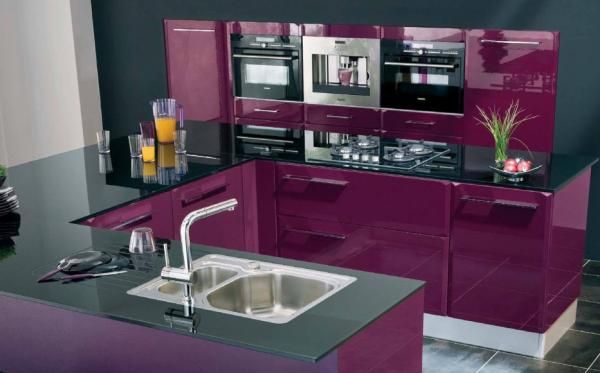 Osez la couleur dans la maison : le violet carolyne's home Cuisine Couleur désign