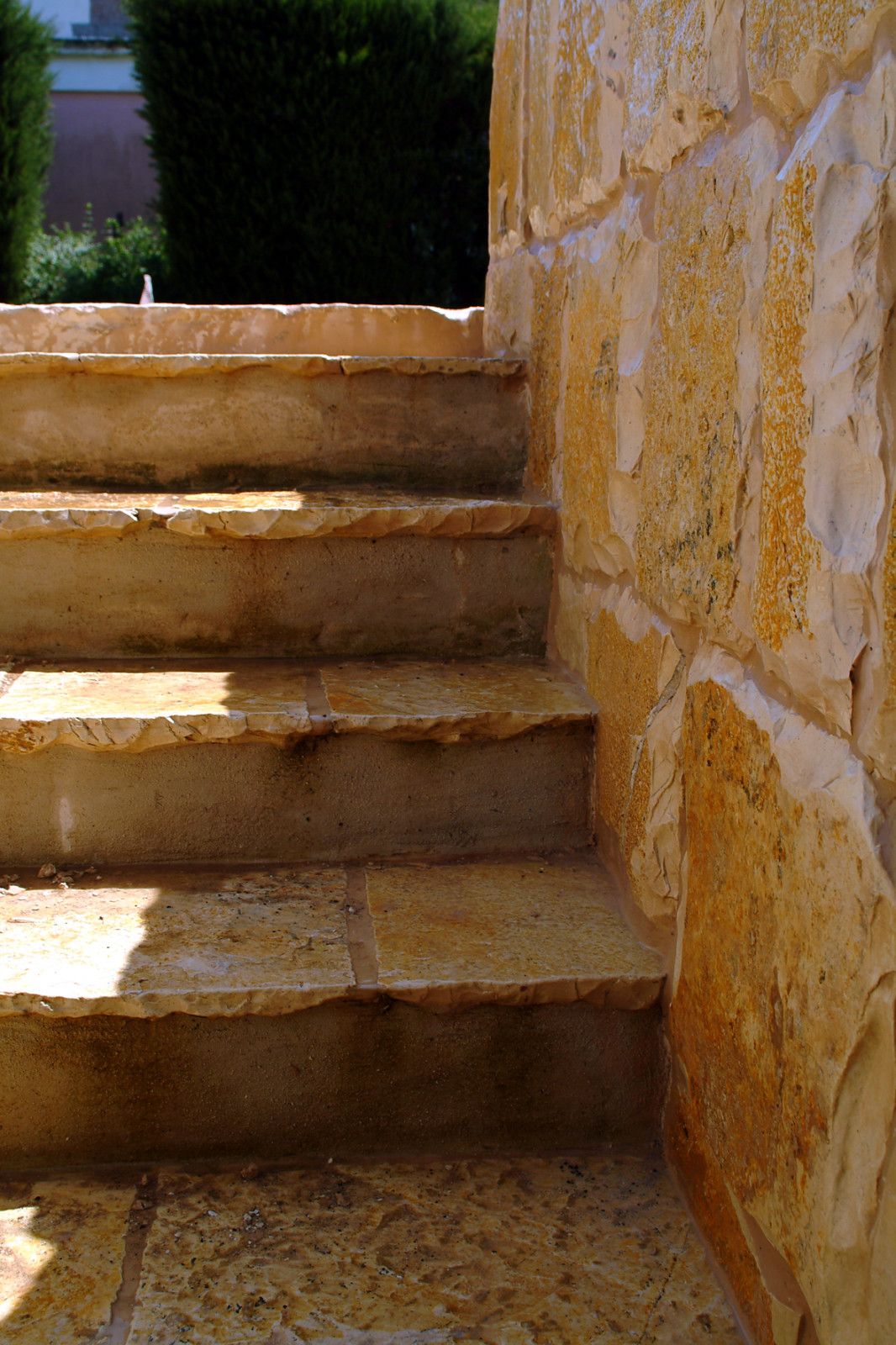 Rivestimento di scale esterne pavimenti,rivestimenti,resina ... Scala idee Giardino