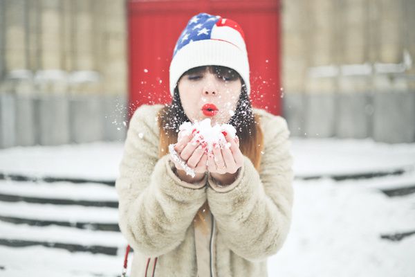 stars-and-stripes-beanie-april-may-paris-snow-PAUL-copie-7.jpg