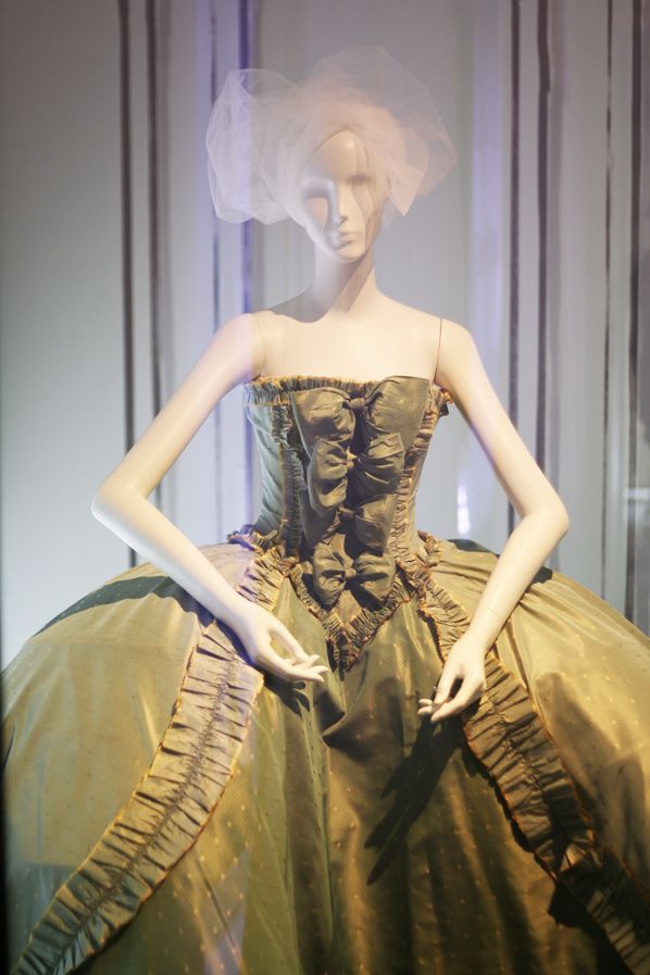 exposition musée christian dior (21)