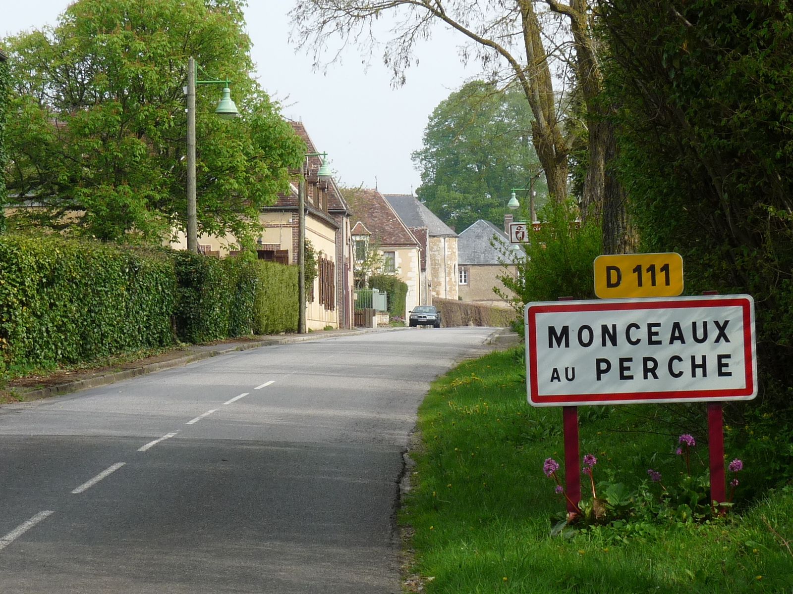 MONCEAUX AU PERCHE - autour de longny au perche