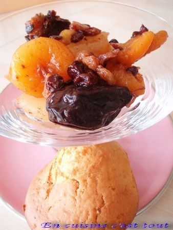 compote_fruits_secs_et_muffins_raisins