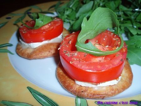 tartelettes_fines_tomate_chevre