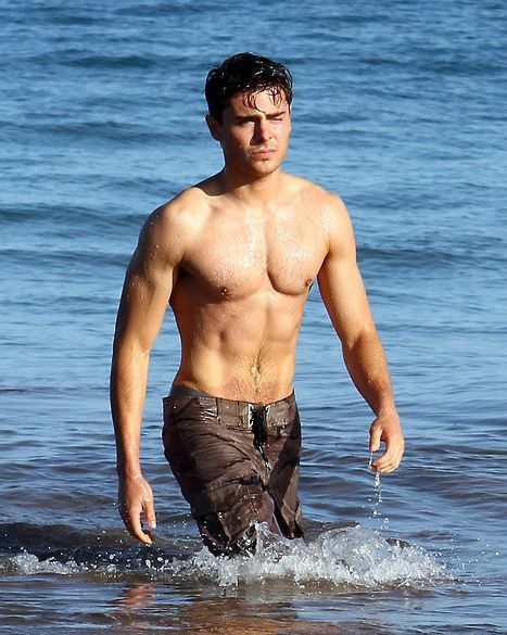 homme gay viril grosse bosse dans le slip homme gay viril grosse bosse dans le slip