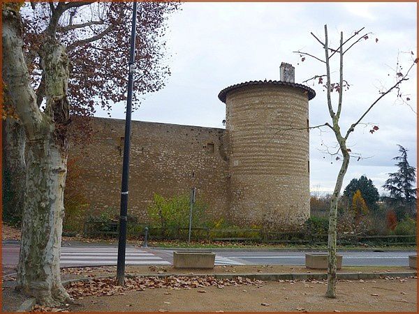 Château de St Bernard (1)