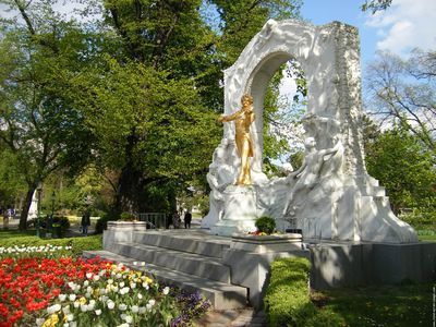 Stadtpark-La statue de Johann Strauss fils 02