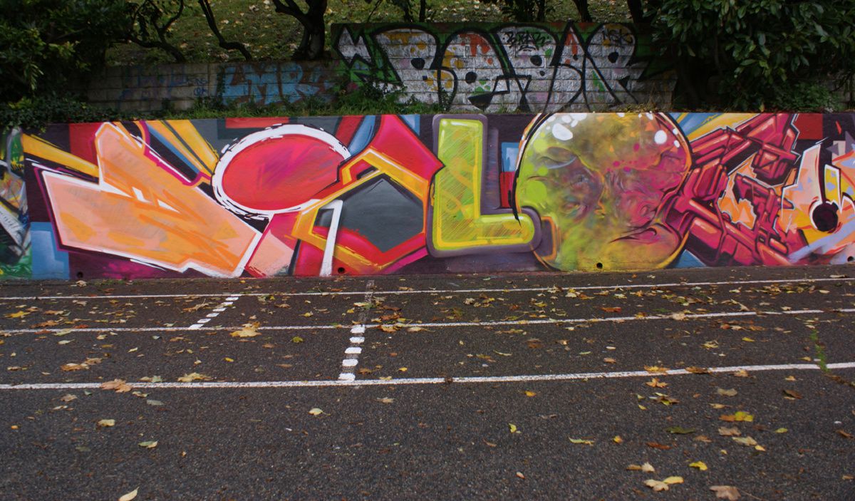Album - Graffitis IVRY sur Seine Tom 019